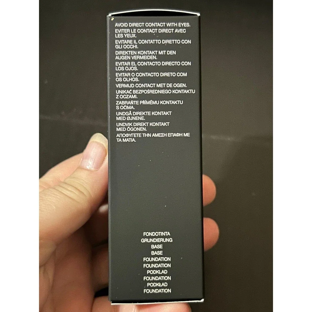 NARS Light Reflecting Foundation in Light 2 Mont Blanc 40 ml/1.35 fl oz